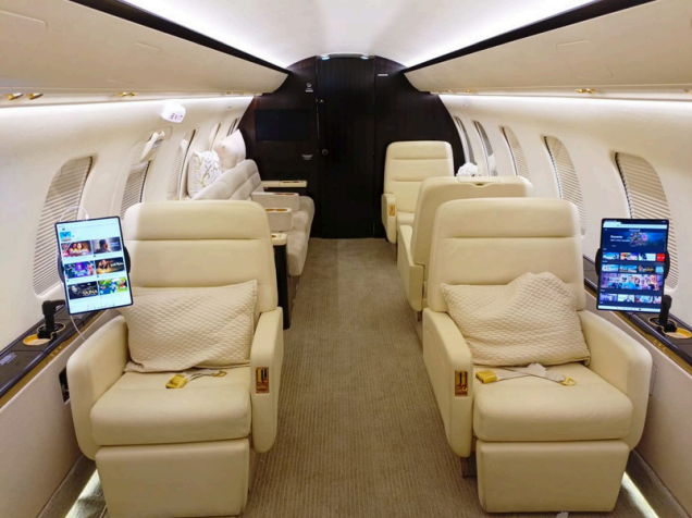 BOMBARDIER CHALLENGER 605